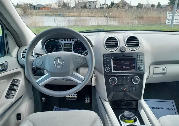 Mercedes-Benz ML cena 49700 przebieg: 198710, rok produkcji 2009 z Supraśl małe 191